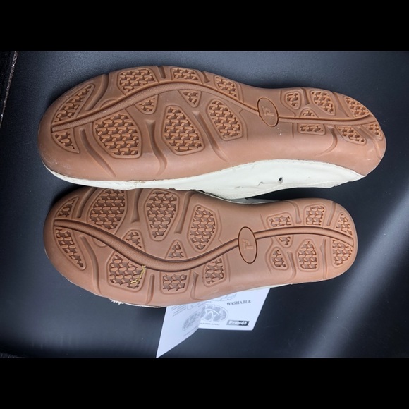 Propet 8 Wide 🆕 Washable Full Grain Leather Swift shoe zip closure washable - Picture 9 of 15